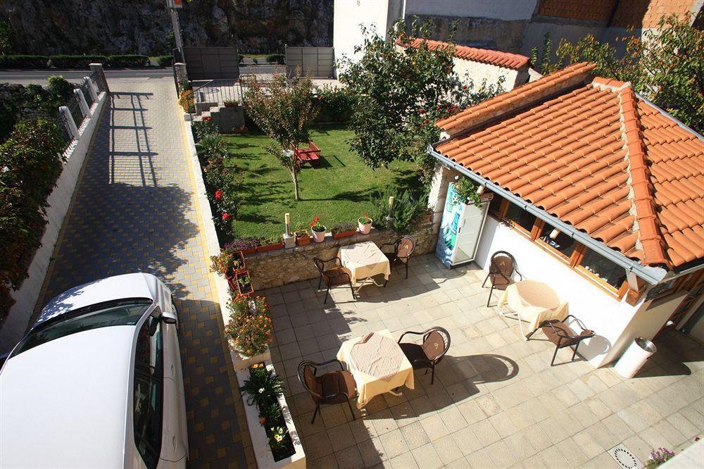 Pansion Rose Hotel Мостар Екстериор снимка